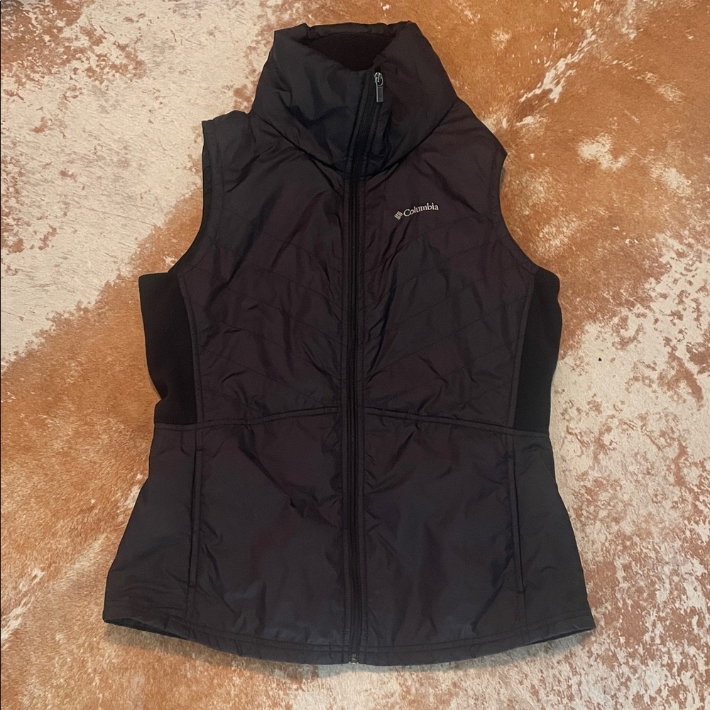 Columbia Black Puffer Vest